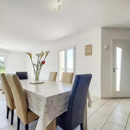 Charmante Maison Proche